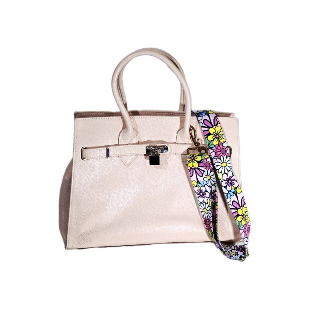 Mia Tomazzi Leather Tote w Floral Strap